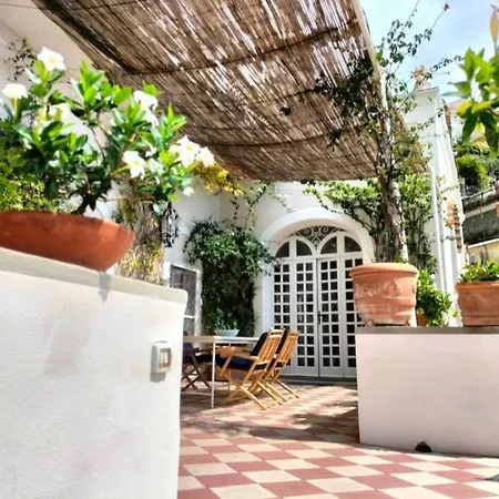 Villa Villino Prota, Ridente Con Panorama Mozzafiato Positano